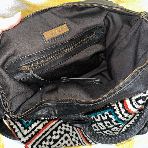 Cleobella Weekender Bag- Excellent Quality, Genuine Leather, Tribal Print - Picture 4 of 16